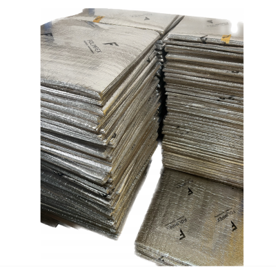 Ekran zagrzejnikowy - formatka 0,5 m x 0,5 m x 3 mm (4 szt op. - 1 m2)